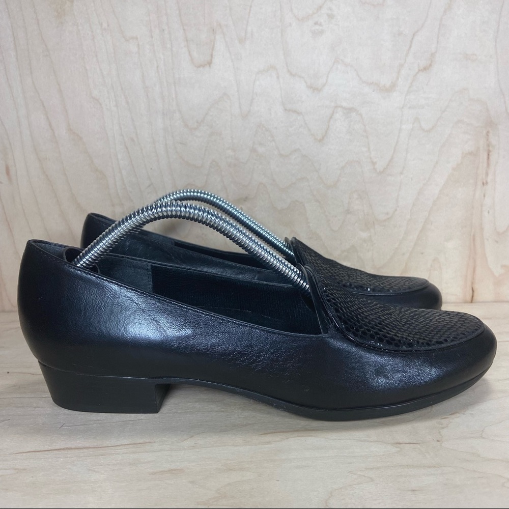Munro American Mallory Women’s Black Slip On Loafers Size 7 Narrow